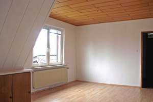 Großzügiges Haus mit Wintergarten, sep. Gebäudeteil mit  eigenem Eingang, PKW Stellplätze – Die vollständige Adresse der Immobilie erhältst du vom Anbieter., 65385 Rüdesheim am Rhein – Vorschaubild 14