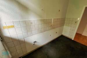 ***Erker, Balkon, Baumblick – Charmante 3-Zimmer-Wohnung im Herzen von Barmen – Klingelholl 122, 42281 Barmen, Wuppertal – Vorschaubild 13