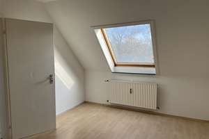 gemütliche Wohnung im Dachgeschoss – Rüttersweg 76, 51371 Bürrig, Leverkusen – Vorschaubild 2