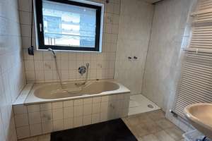 Geräumiges Einfamilienhaus mit Garage nahe Hildburghausen – Die vollständige Adresse der Immobilie erhältst du vom Anbieter., 98669 Veilsdorf – Vorschaubild 6