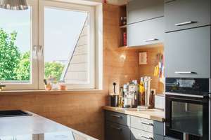 Lichtdurchflutete DG-Wohnung in Toplage – Fahrstuhl, EBK inkl., sofort bezugsfrei, von privat – Die vollständige Adresse der Immobilie erhältst du vom Anbieter., 4229 Schleußig, Leipzig – Vorschaubild 14