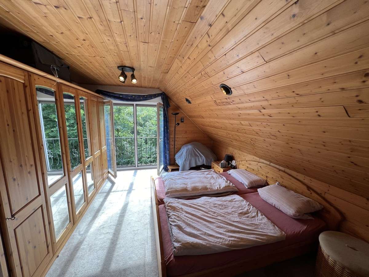 Immobilie in Hüllhorst - Idyllisches Mehrfamilien- / Mehrgenerationenhaus - Bild 13