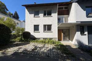 Charmante Doppelhaushälfte mit zwei Wohneinheiten in ruhiger Lage am Bopser! – Die vollständige Adresse der Immobilie erhältst du vom Anbieter., 70184 Bopser, Stuttgart – Vorschaubild 32
