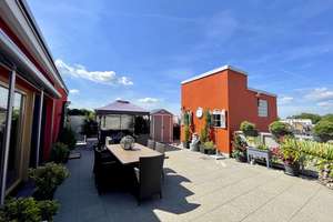 METZ IMMOBILIEN - Exklusive Wohnoase über den Dächern von Frankfurt!