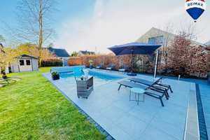 Stilvolles Einfamilienhaus mit beheiztem Pool und großzügigem Garten in Bielefeld – Nähe Flugplatz S – Bielefeld – Vorschaubild 3