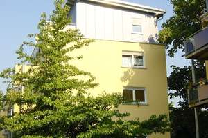 schöne 2-Zi-Whg in ruhiger aber zentraler Lage mit Balkon