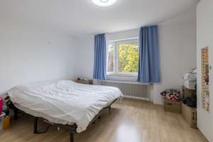 Gepflegt und bezahlbar! Bezugsfreies Reiheneckhaus mit großem Garten und Einzelgarage – Die vollständige Adresse der Immobilie erhältst du vom Anbieter., 80999 Untermenzing, München – Vorschaubild 11