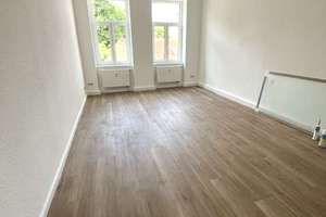 Frisch renovierte und moderne 3 - Zimmer - Wohnung mit Balkon in beliebter Wohnlage