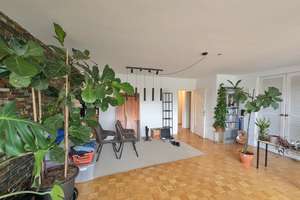 Property thumbnail 12