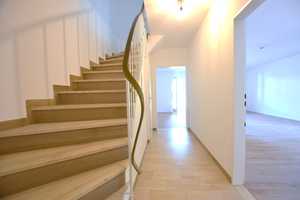 Große Zimmer, viel Grün und absolut ruhig in sehr guter Lage von Denning – München – Vorschaubild 14