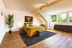 Repräsentative Altbauvilla in Oberkasseler Toplage – großzügig und vielseitig nutzbar – Die vollständige Adresse der Immobilie erhältst du vom Anbieter., 40545 Oberkassel, Düsseldorf – Vorschaubild 31
