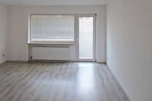 NAHE MÖGELDORFER PLÄRRER UND TIERGARTEN: 3-ZIMMER-ETW MIT GROSSEM SÜDBALKON UND AUSSEN-STELLPLATZ – Ostendstraße 220, 90482 Nürnberg – Vorschaubild 4