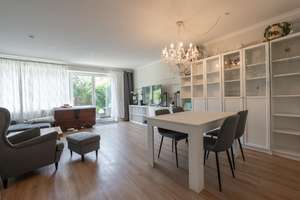 Geräumiges Townhouse mit 6 Zimmer und ausgebautem Dachgeschoss in familienfreundlicher Wohnlage – Die vollständige Adresse der Immobilie erhältst du vom Anbieter., 22397 Duvenstedt, Hamburg – Vorschaubild 8
