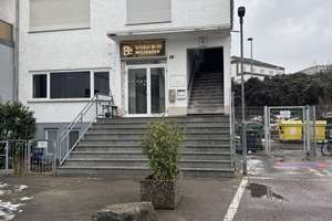 Sanierungsbedürftige 2,5-Zimmer Wohnung im 2. OG  – Die vollständige Adresse der Immobilie erhältst du vom Anbieter., 65197 Dotzheim, Wiesbaden – Vorschaubild 2