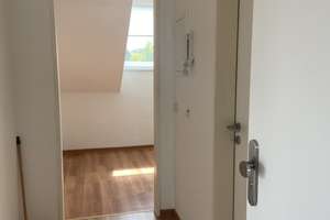 schöne  2-Zimmer DG Wohnung mit Balkon und Aussicht – Die vollständige Adresse der Immobilie erhältst du vom Anbieter., 56070 Kesselheim, Koblenz – Vorschaubild 7