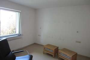 Reutlingen Betzingen schönes 1-2 FH , 180qm WFL, Gr 317, Garage – Die vollständige Adresse der Immobilie erhältst du vom Anbieter., 72770 Betzingen, Reutlingen – Vorschaubild 7