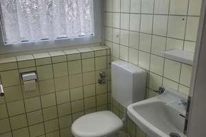 3- Familienhaus in guter Lage von Palmbach....... – Die vollständige Adresse der Immobilie erhältst du vom Anbieter., 76228 Palmbach, Karlsruhe – Vorschaubild 31