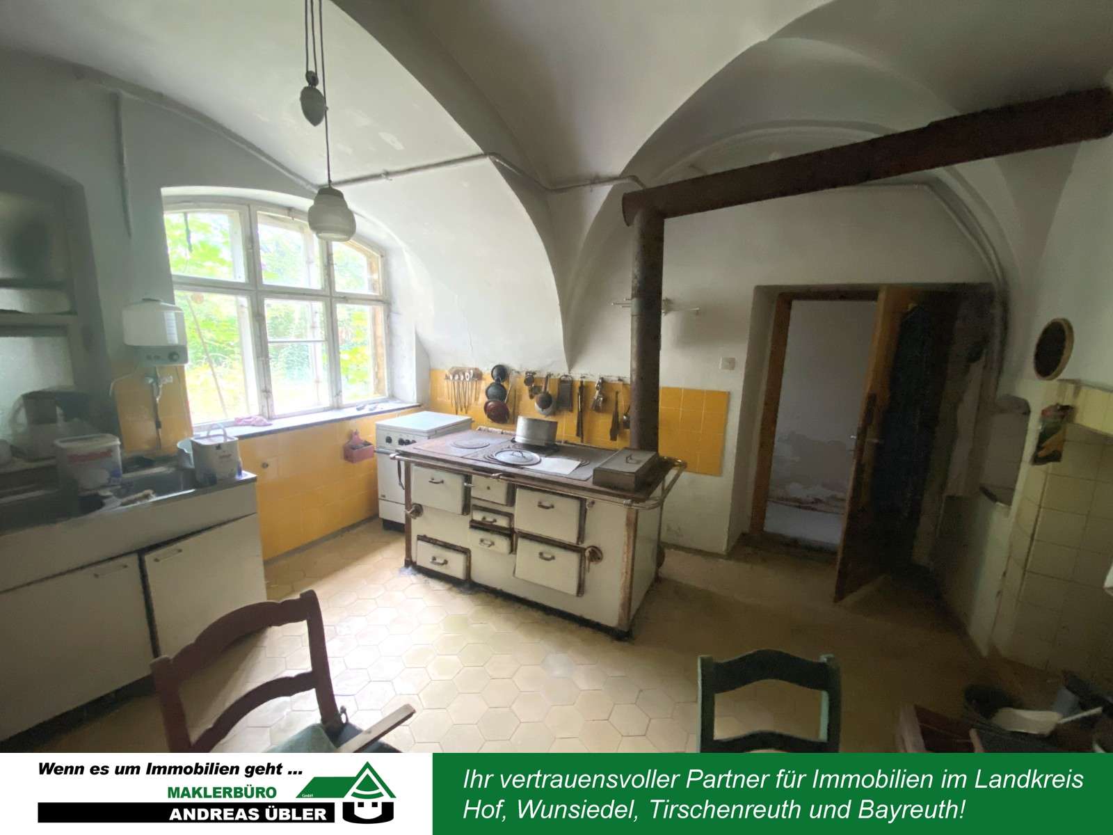 Sanierungsobjekt in guter Lage, Wunsiedel im Fichtelgebirge Kreis – Bild 3