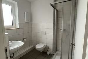 Doppelhaushälfte mit kleinem Garten in Düsseldorf-Lohausen – Bredelaerstraße 75, 40474 Lohausen, Düsseldorf – Vorschaubild 9