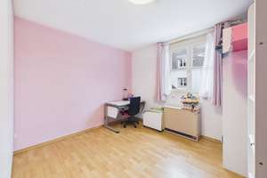 Charmantes Reihenhaus mit Garten und Garage in ruhiger Lage! – Die vollständige Adresse der Immobilie erhältst du vom Anbieter., 76228 Grünwettersbach, Karlsruhe – Vorschaubild 9