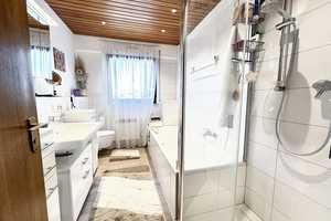 Weinheim-Ofling! Freistehender Winkel-Bungalow in massiver Fertigbauweise mit tollem Gartenbereich. – Rhein-Neckar-Kreis – Vorschaubild 12