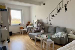 Charmante, modernisierte 2-Zimmer-Eigentumswohnung mit Balkon, Parkettboden, Küche und Tageslichtbad – Kriegerstraße 17, 30161 Vahrenwald, Hannover – Vorschaubild 10