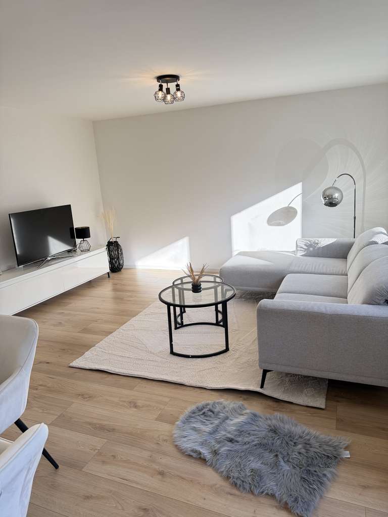 Immobilie in Oberriexingen - Erstbezug nach Renovierung: Helle 2,5-Zimmer-Wohnung in Oberriexingen! - Bild 3