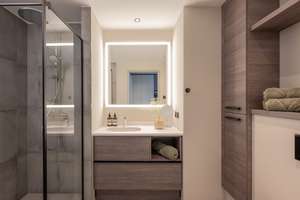 Stylisches Mikroapartment mit Einbauküche und eigener Terrasse | verfügbar ab sofort – Kreutzigerstraße 14, 10247 Friedrichshain, Berlin – Vorschaubild 6