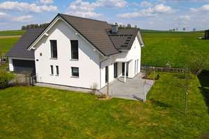 MODERN, FEIN, SCHÖN! EFH MIT DOPPELGARAGE & SONNIGEM GARTEN AM ORTSRAND! EIN ZUHAUSE! – Die vollständige Adresse der Immobilie erhältst du vom Anbieter., 87739 Breitenbrunn – Vorschaubild 8