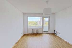 Großes WG-Zimmer mit BALKON in gemütlicher 3er-WG im Norden Münsters – Brüningheide 73, 48159 Kinderhaus-West, Münster – Vorschaubild 1