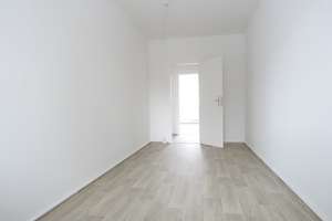 Nachmieter für schicke 4-RW mit 110 qm gesucht ab 01.09.2026 mit Einbauküche* – Wilhelm-Firl-Straße 10, 9122 Markersdorf, Chemnitz – Vorschaubild 8
