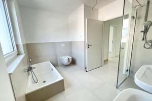 Neubau 2022 | 3,5-Zimmer-EG-Wohnung mit Garten, Terrasse & Aufzug in Hannover-Misburg – 30629 Misburg-Nord, Hannover – Vorschaubild 5