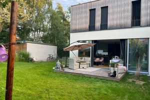 Wohnen wo andere Urlaub machen. 
Großzügiges Einfamilienhaus mit Sauna im Grünen – Christophorusweg 12, 14476 Potsdam – Vorschaubild 1