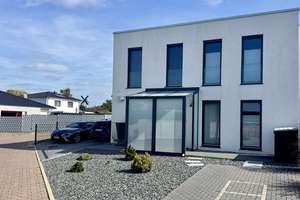 Neuwertig, hochwertig und energieeffizient : 5-Zimmer-Architekten-Stadthaus mit Garten – Die vollständige Adresse der Immobilie erhältst du vom Anbieter., 38542 Leiferde – Vorschaubild 21