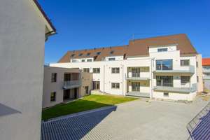 A12: Zweitbezug 2,5-Zimmerwohnung in RT-Mittelstadt