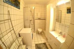Sehr schöne 2-Zimmer DG Whg, renoviert, möbliert + Einbauküche – Hintere Schöneworth 17, 30167 Nordstadt, Hannover – Vorschaubild 19