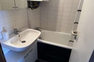 Nachmieter für 3-ZKBB Altbauwohnung in ruhiger Lage inkl. Stellplatz – Malvenstraße 6b, 76189 Daxlanden, Karlsruhe – Vorschaubild 1