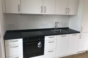 Exklusive 2-Zimmer Dachgeschosswohnung mit Einbauküche (Nähe S-/U-Bahn Feldmoching) – Die vollständige Adresse der Immobilie erhältst du vom Anbieter., 80995 Feldmoching, München – Vorschaubild 8