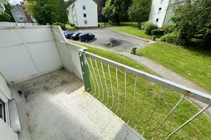 Helle 3-Zimmer-Wohnung mit Balkon, modernem Bad und idealem Grundriss – Am Heller 25, 38229 Gebhardshagen, Salzgitter – Vorschaubild 2