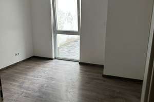 Schöne 3 Zimmer Erdgeschosswohnung