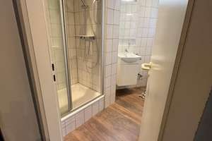 Liebevoll sanierte Altbauwohnung mit moderner EBK in saniertem Altbau! – 68167 Neckarstadt-Ost/Wohlgelegen, Mannheim – Vorschaubild 10