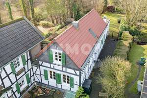 Ein Zuhause mit Geschichte - einzigartiges Bergisches Haus in traumhafter Lage – Obenscheidt 8, 42653 Gräfrath, Solingen – Vorschaubild 1