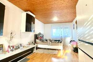 Wohnen im Grünen und doch stadtnah – großzügiges Haus in Tuttlingen – Die vollständige Adresse der Immobilie erhältst du vom Anbieter., 78532 Tuttlingen – Vorschaubild 7