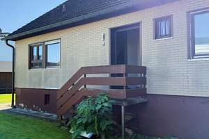 Familienfreundliches Einfamilienhaus mit Garten und Garage – Saturnweg 12, 75175 Südoststadt, Pforzheim – Vorschaubild 3