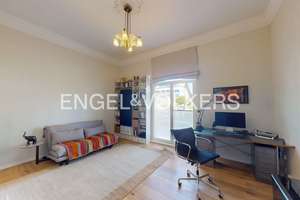 Moderne Wohnung in exklusiver Altbauvilla mit zwei separaten Wohneinheiten und idyllischem Garten... – Die vollständige Adresse der Immobilie erhältst du vom Anbieter., 65189 Südost, Wiesbaden – Vorschaubild 10