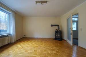 Provisionsfrei - Doppelhaushälfte mit traumhaftem Garten in absolut ruhiger Lage in Großhadern – Die vollständige Adresse der Immobilie erhältst du vom Anbieter., 81377 Großhadern, München – Vorschaubild 3