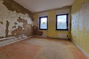 Offene Besichtigung Samstag 25.04./ 13 - 15 Uhr Dreifamilienhaus mit großem Grundstück – Die vollständige Adresse der Immobilie erhältst du vom Anbieter., 47249 Buchholz, Duisburg – Vorschaubild 26