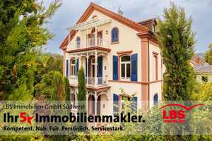 Villa als Mehrfamilienhaus am Kurpark in Badenweiler!  – Breisgau-Hochschwarzwald (Kreis) – Vorschaubild 1