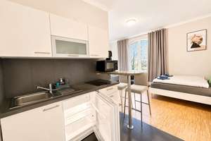 Voll möbliertes & ausgestattetes 1-Zimmer-Apartment inkl. Internet in Singen