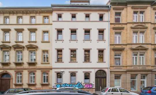 Saniertes Mehrfamilienhaus mit 9 WE und Entwicklungspotenzial